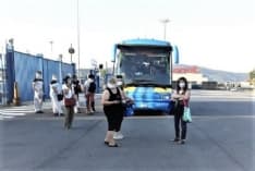 CHIVASSO - Pochi posti sul pullman, gli operai di Mirafiori restano a piedi: da domani doppio bus