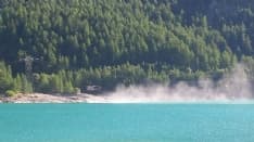 CERESOLE REALE - Cane cade nel lago: vigili del fuoco con l'elicottero per tentare il salvataggio - FOTO