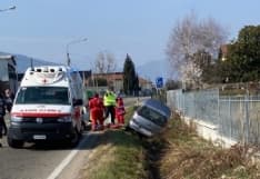 NOLE - Auto fuori strada, conducente morto: inutili tutti i soccorsi - FOTO