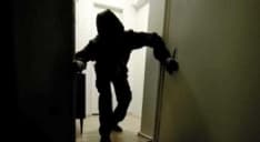 FAVRIA - Ladri acrobati svaligiano le case. Il sindaco avverte residenti