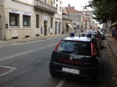 CUORGNE' - Tentata rapina alla Banca Popolare di Novara: banditi in fuga dopo aver assaltato la filiale