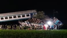 CALUSO - Una solenne cerimonia per ricordare le vittime degli incidenti ferroviari del 1992 e 2018