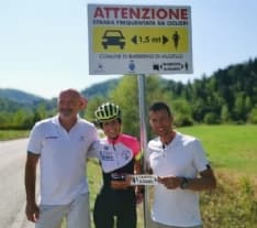 IVREA - Parte il Giro d'Italia, riparte Paola Gianotti per la sicurezza dei ciclisti sulle strade