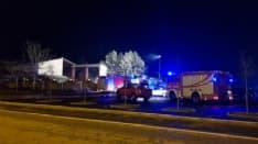 BOSCONERO - Incendio in una cascina: pronto intervento dei vigili del fuoco - FOTO e VIDEO