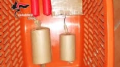 CUORGNE' - Due chili di esplosivi in casa nascosti dentro l'armadio: 42enne arrestato dai carabinieri - VIDEO