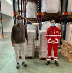 VALPERGA - Molino Peila dona 500 chili di cous cous alla Croce Rossa di Castellamonte: saranno destinati alle famiglie bisognose