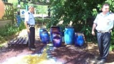 BORGARO - Fusti d'inchiostro in un terreno: allarme inquinamento