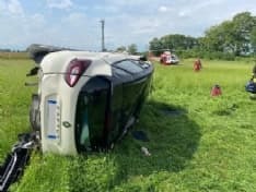 SAN GIORGIO CANAVESE - Un altro incidente in autostrada: vettura ruote all'aria, una donna ferita