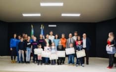 OZEGNA - Il sindaco Sergio Bartoli ha premiato gli sportivi del paese - FOTO