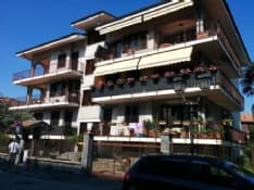 CASTELLAMONTE - Nessun passo indietro del Comune sui profughi