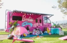 CAMPING - Il camper di Barbie (quello vero)