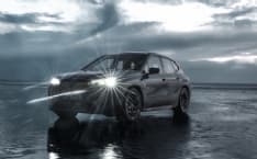 MOTORI - BMW iX M60, il padiglione delle meraviglie