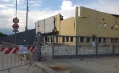 INCENDIO DI SCARMAGNO - Il Comune vieta di mangiare frutta e verdura coltivata nella zona - VIDEO