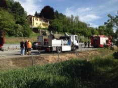 IVREA - CAMION PRENDE FUOCO SULL'AUTOSTRADA
