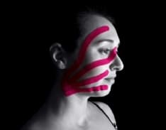 BEAUTY - I benefici del face taping