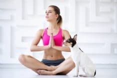 PET - «Doga», lo Yoga con il cane