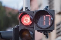 MOBILITA’ – Arrivano i semafori con il countdown