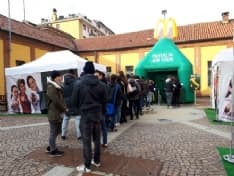 LAVORO - Scelti i primi 90 candidati per il McDonald's di Chivasso