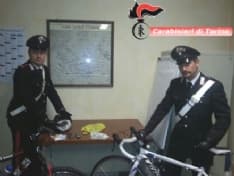 IVREA-STRAMBINO - Spacciatori arrestati davanti alle scuole