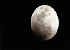 CARAVINO - Astronomi per una notte nella splendida location del Castello di Masino