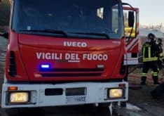IVREA - Auto a fuoco nel parcheggio sotterraneo del Movicentro