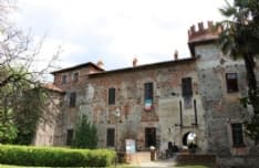 RIVAROLO CANAVESE - Un bar nelle scuderie del castello Malgrà