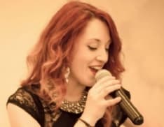 IVREA - Una vita piena di musica per l'emergente cantautrice Giorgia Bovolenta - FOTO