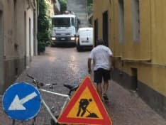 IVREA - Perdita di nafta vicino all'ospedale cittadino