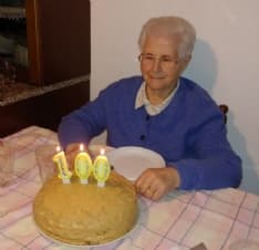 CUORGNE'-BRANDIZZO - Compleanno speciale: nonna Angelina ha spento 100 candeline - FOTO