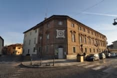 SAN BENIGNO - Buttano rifiuti in strada: incastrati dalle telecamere, maxi multa in arrivo