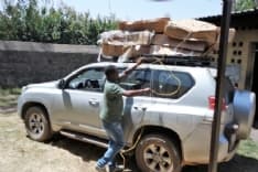 TORRE-RIVAROLO - Dal Canavese all'Etiopia: il lungo viaggio delle carrozzine donate con «Spingi lo Sport»