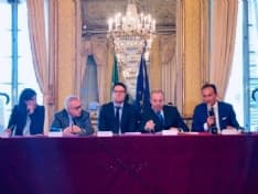 MIGRANTI - Siglato l'accordo in Regione per il progetto di rimpatri volontari