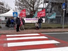 IVREA - Personale ridotto all'osso: protesta dei dipendenti del tribunale