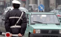 INQUINAMENTO - Semaforo rosso: tornano i blocchi anche per i diesel Euro 5 in 12 comuni