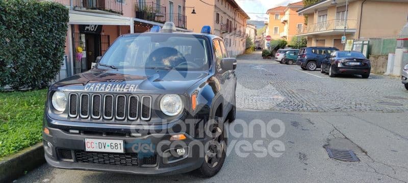 BANCHETTE - Litiga con un uomo per strada e gli spara: tentato omicidio in via Roma