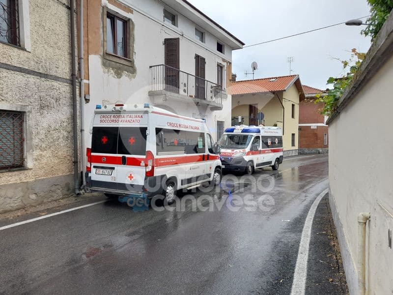 FAVRIA - Scende per aiutare la vicina di casa caduta in giardino e viene azzannata dal cane - FOTO