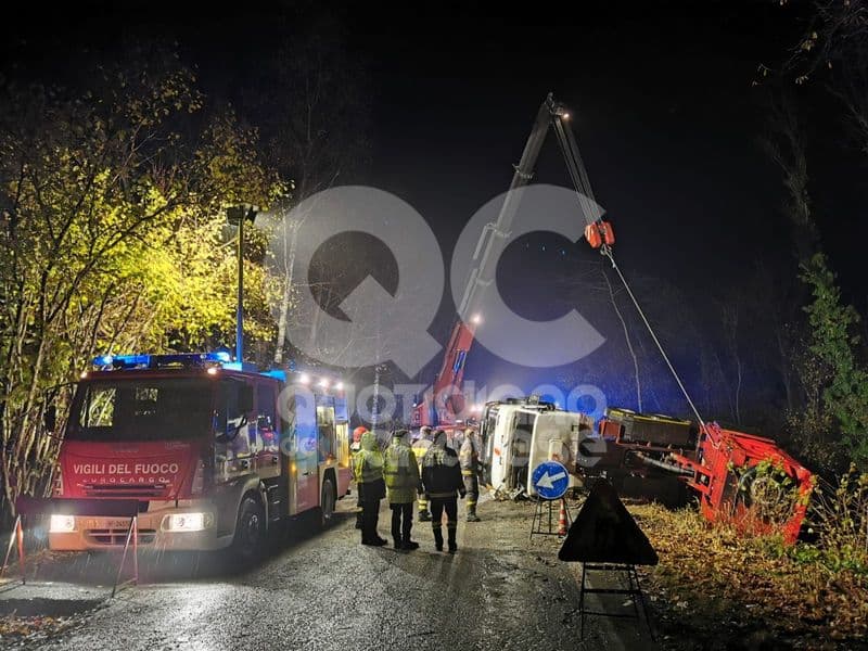 RONCO CANAVESE - Incidente sul lavoro, un uomo in prognosi riservata al Cto - FOTO