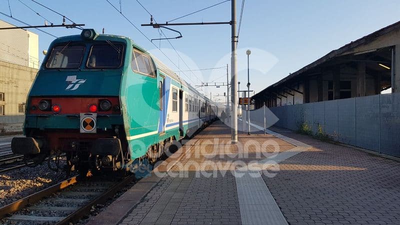 IVREA - Guasto alla linea ferroviaria, treno con ritardo record di quasi due ore