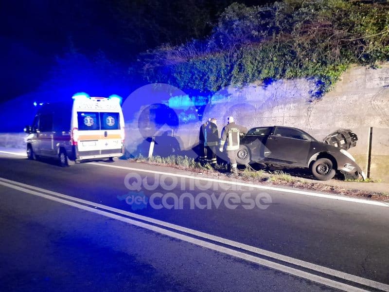 UN ALTRO INCIDENTE SULLA PEDEMONTANA - Auto contro il muro poco prima della galleria di Quagliuzzo - FOTO