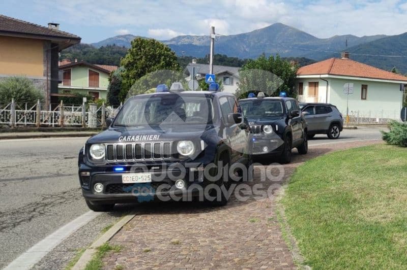 CUORGNE' - Vaga sulla 460 dopo una notte all'addiaccio: trovato dai carabinieri e portato in ospedale - FOTO