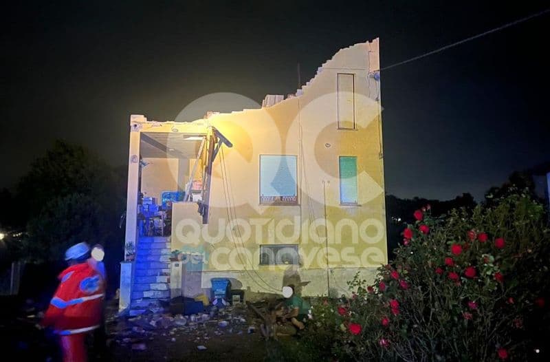 BUSANO - Tromba d'aria sventra una casa: miracolosamente illese le persone all'interno - FOTO e VIDEO