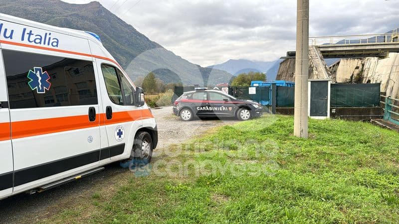 MONTALTO DORA - Uomo trovato morto nel canale vicino alla centrale elettrica: inutili tutti i soccorsi - FOTO