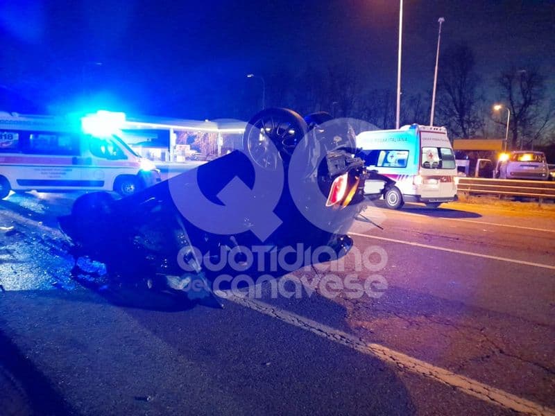 CASTELLAMONTE-OZEGNA - Autoscontro sulla provinciale: coinvolti un furgone e tre auto, traffico in tilt - FOTO e VIDEO
