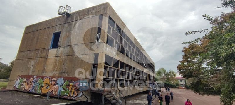 LORANZE' - Dopo abbandono e rave party c'è un futuro per l'ex Marxer, il Centro di Ricerca farmaceutica - FOTO e VIDEO