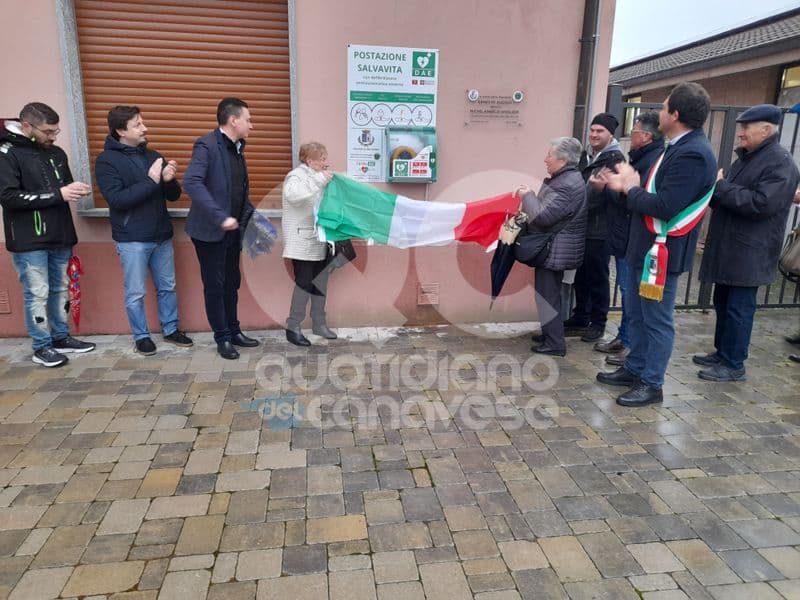 SAN PONSO - Inaugurato il defibrillatore in ricordo di Ernesto Audisio e Michelangelo Ghiglieri - FOTO