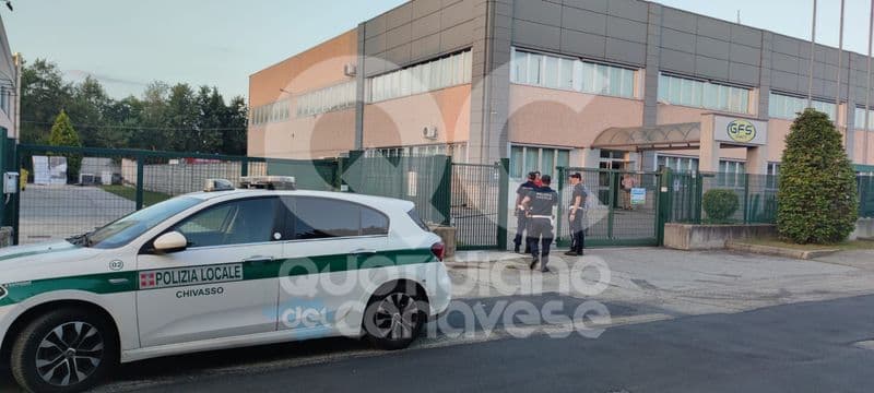 INCIDENTE SUL LAVORO - Muore a 60 anni schiacciato da un carro ponte: il dramma in un'azienda di Chivasso - FOTO e VIDEO