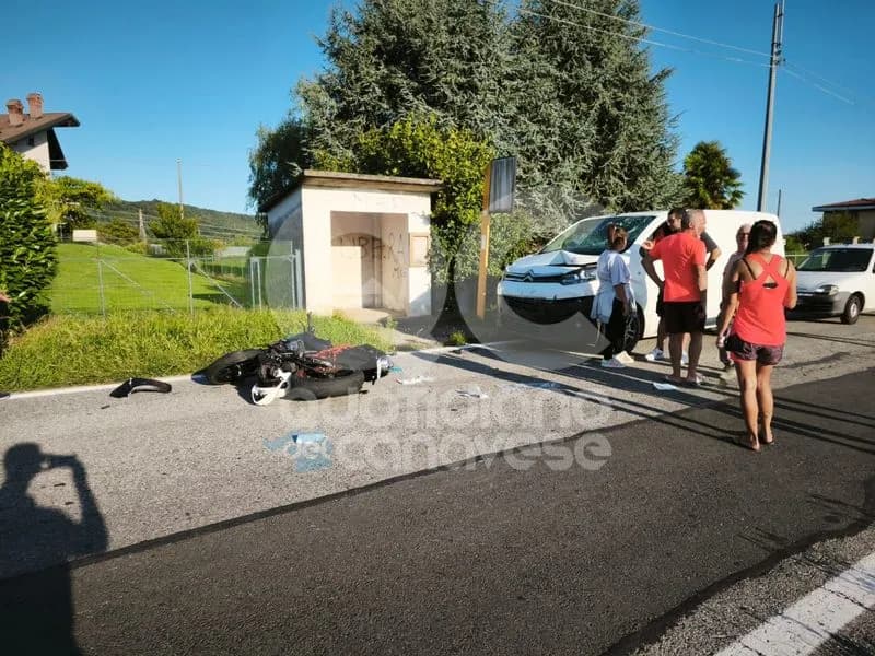 AGLIE'-BAIRO - Schianto sulla provinciale, fuori pericolo il motociclista ferito - FOTO e VIDEO