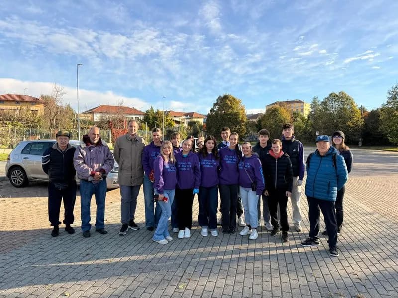 AGLIE' - Giornata ecologica, i coscritti del 2008 hanno ripulito il paese