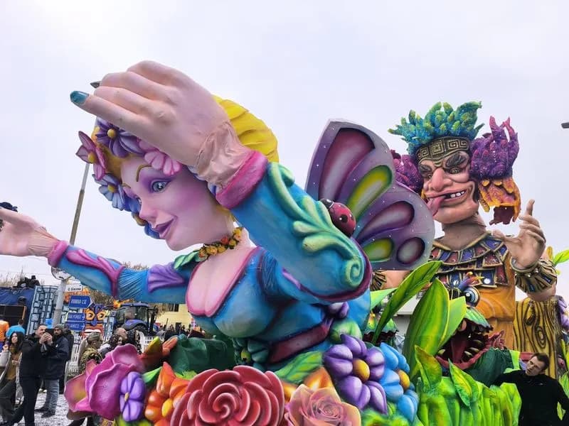 E' SUCCESSO IN CANAVESE - Emozioni e colori dei carnevali tra gli articoli più letti del 2025
