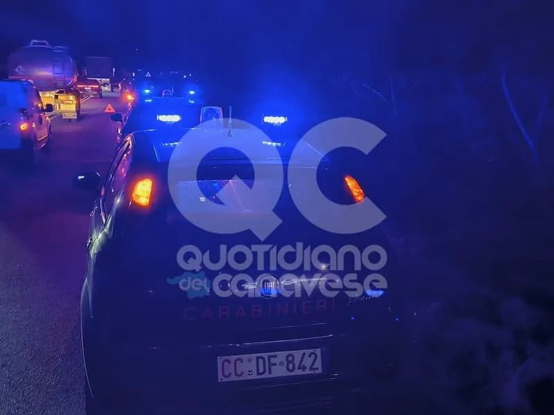 BAIRO - Ancora un incidente sulla Pedemontana: auto finisce nel fosso